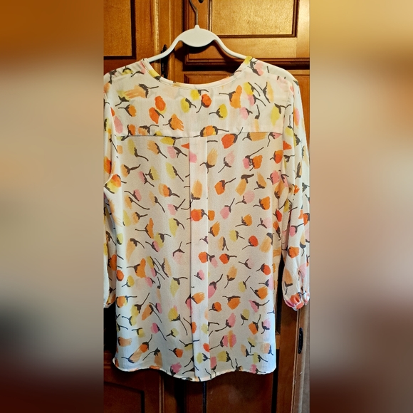 Ladies C&E White Floral Crepe,Almost Sheer Blouson Peasant Top Small - Picture 2 of 8